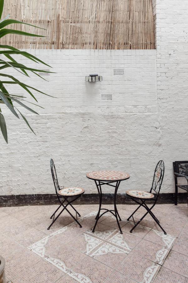 ロンドンCharming & Beautiful 2 Bed Flat In Zone 1アパートメント エクステリア 写真